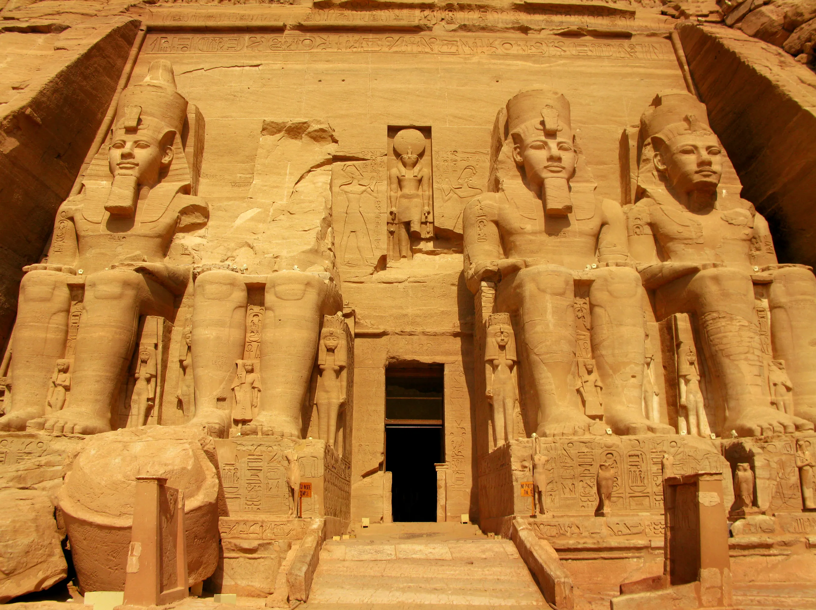From El Gouna: Two-Day Private Tour of Luxor and Abu Simbel