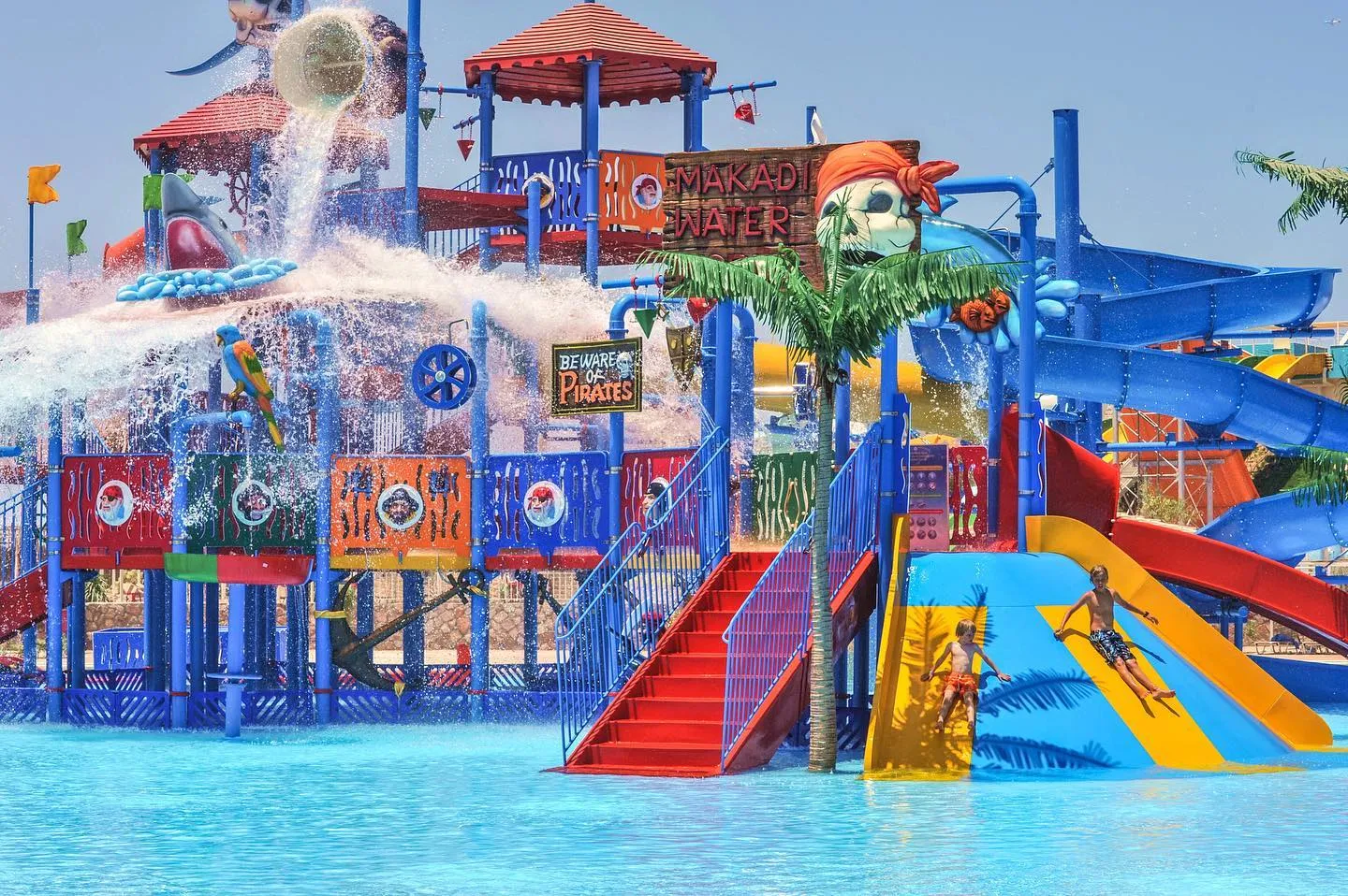 From El Gouna : Makadi Water World with Lunch, Drinks & Transfers