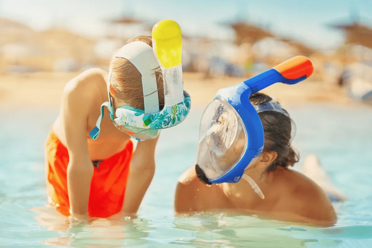Hurghada : Full day orange Island Yacht Trip with Lunch