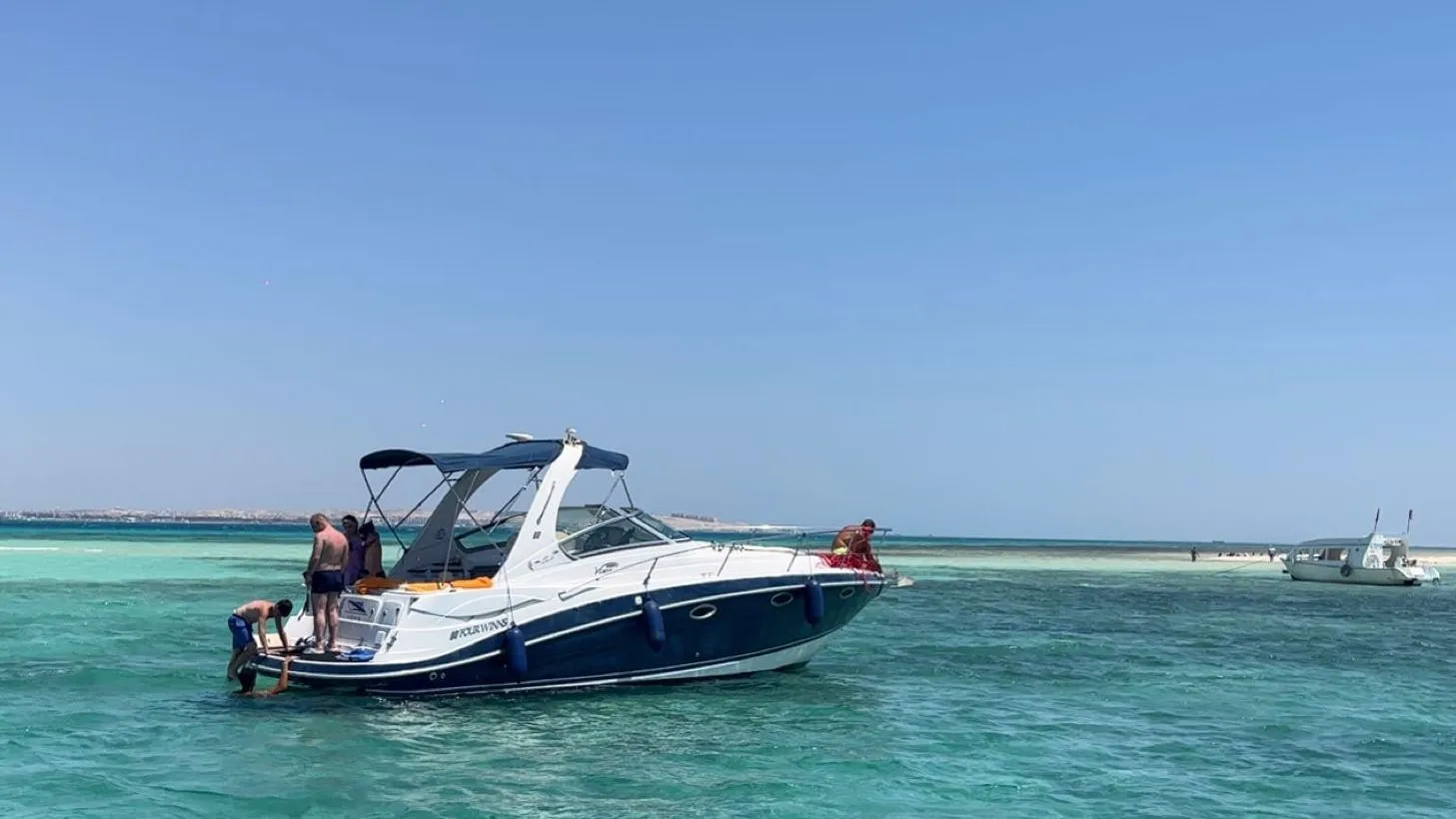 From hurghada : Aqua Dream – Magawish VIP Speedboat Private Tour